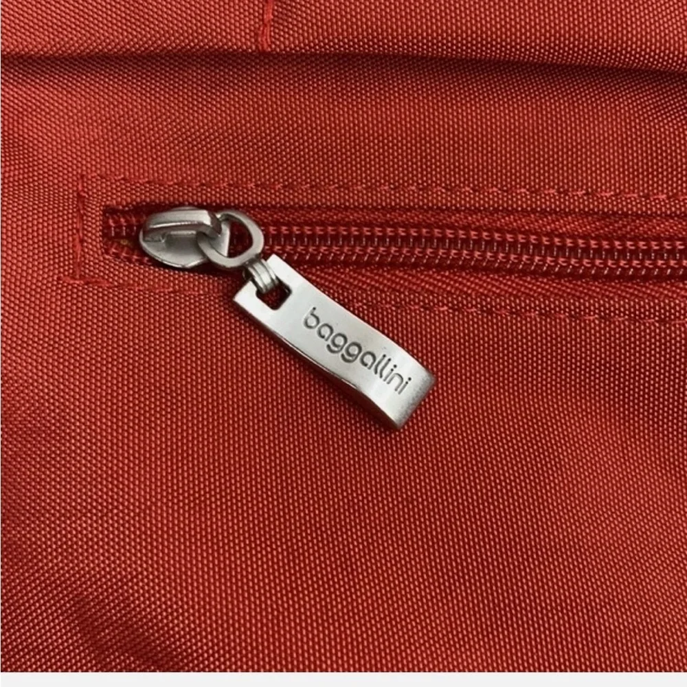 BAGGALLINI Dublin Travel Brick Red Nylon Crossbody Shoulder Bag  Retired - Picture 4 of 11
